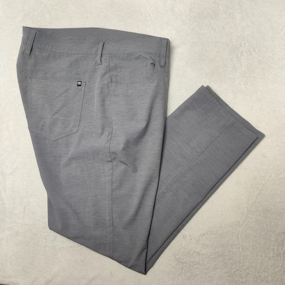 TravisMathew Pants Mens 38x32 Gray Chino Golf Stretch Flat Front Microfiber Tech